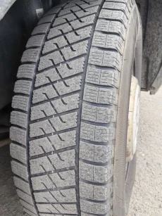 4шт автошины Lassa 225/75R16C по 100р