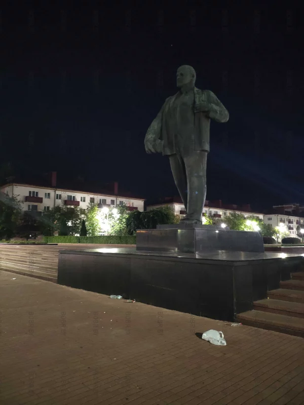 Раньше Бобруйск был чистым городом, а сейчас? Ломать не строить!