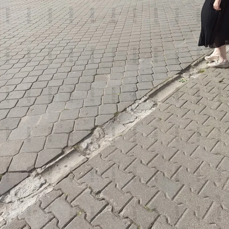 Изливы для дождевой воды на площади победы в отличном состоянии