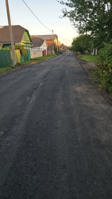Свежий асфальт на улице Каменского от парка до улицы Карла Маркса