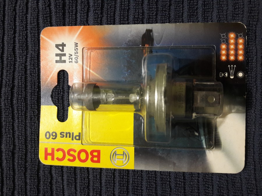 Автомобильная лампа Bosch H4 Plus 60 (увеличенная светоотдача на 60%)