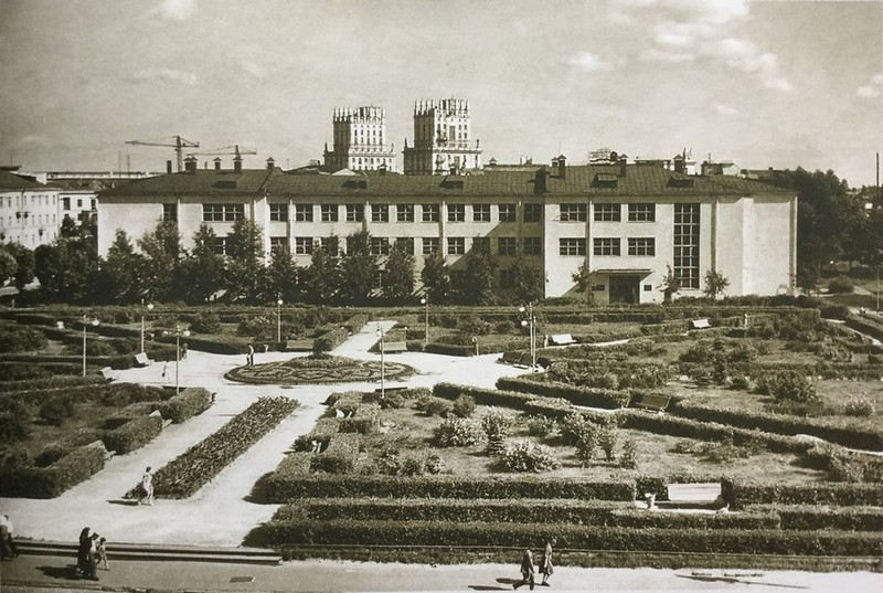 «Архитектура Беларуси в период 1930–50-х годов»