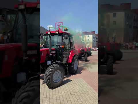 Вальс тракторов 2